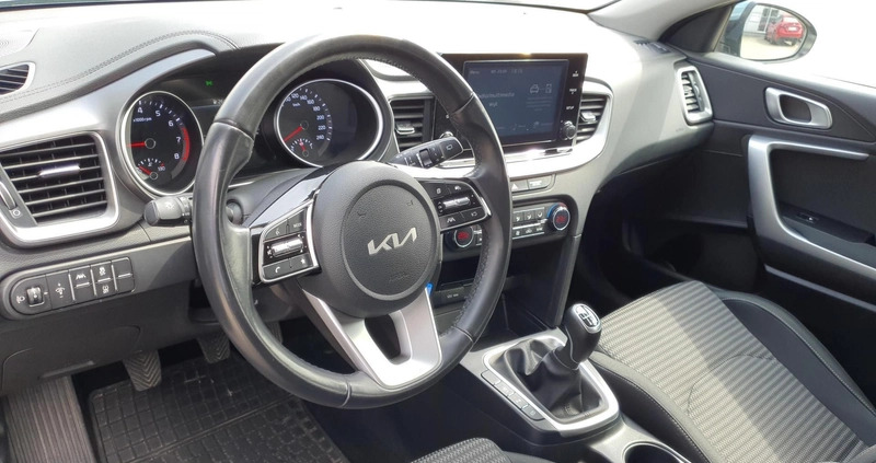 Kia Ceed cena 82500 przebieg: 85060, rok produkcji 2022 z Dynów małe 301